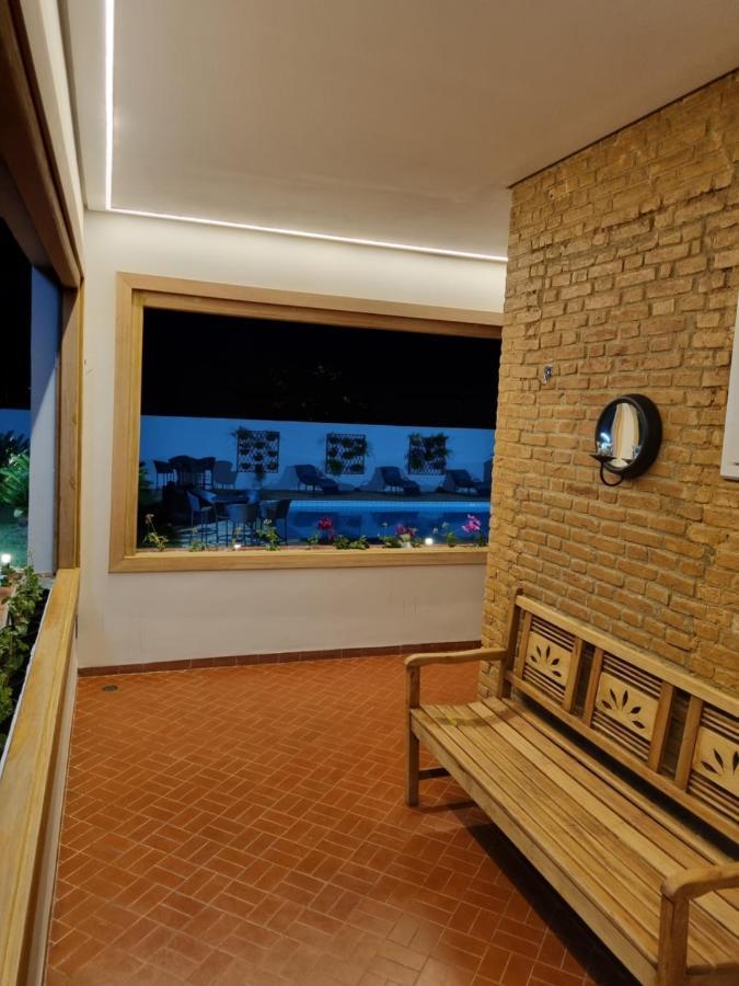 Casa Dom Quixote, Pequena Chacara No Centro Da Cidade Villa Atibaia Buitenkant foto