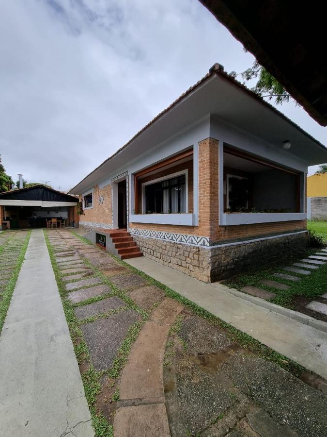 Casa Dom Quixote, Pequena Chacara No Centro Da Cidade Villa Atibaia Buitenkant foto