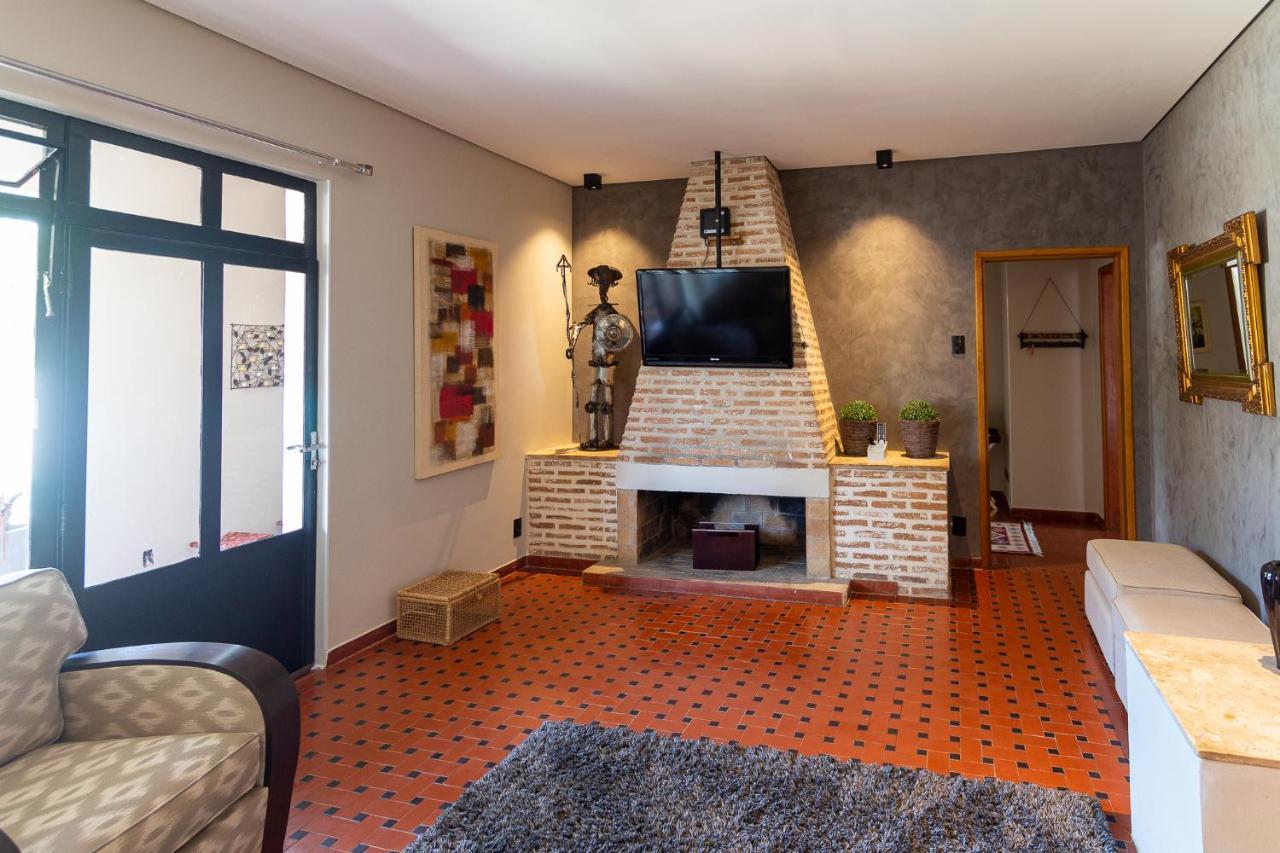 Casa Dom Quixote, Pequena Chacara No Centro Da Cidade Villa Atibaia Buitenkant foto